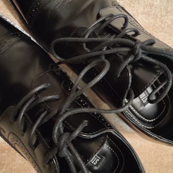 Stacy Adams Abbott Slip Resistant cap toe oxfords, Size 9W, Excellent Condition - Picture 3 of 14